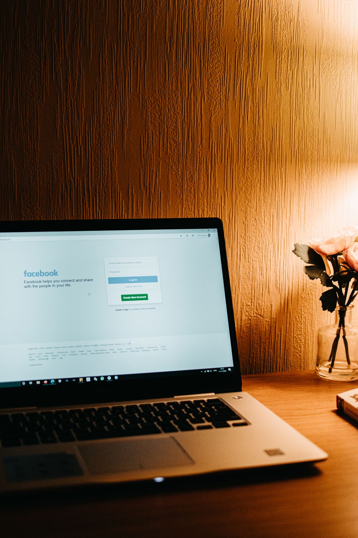 Automated keyword moderation keeping a Facebook ad comment section clean